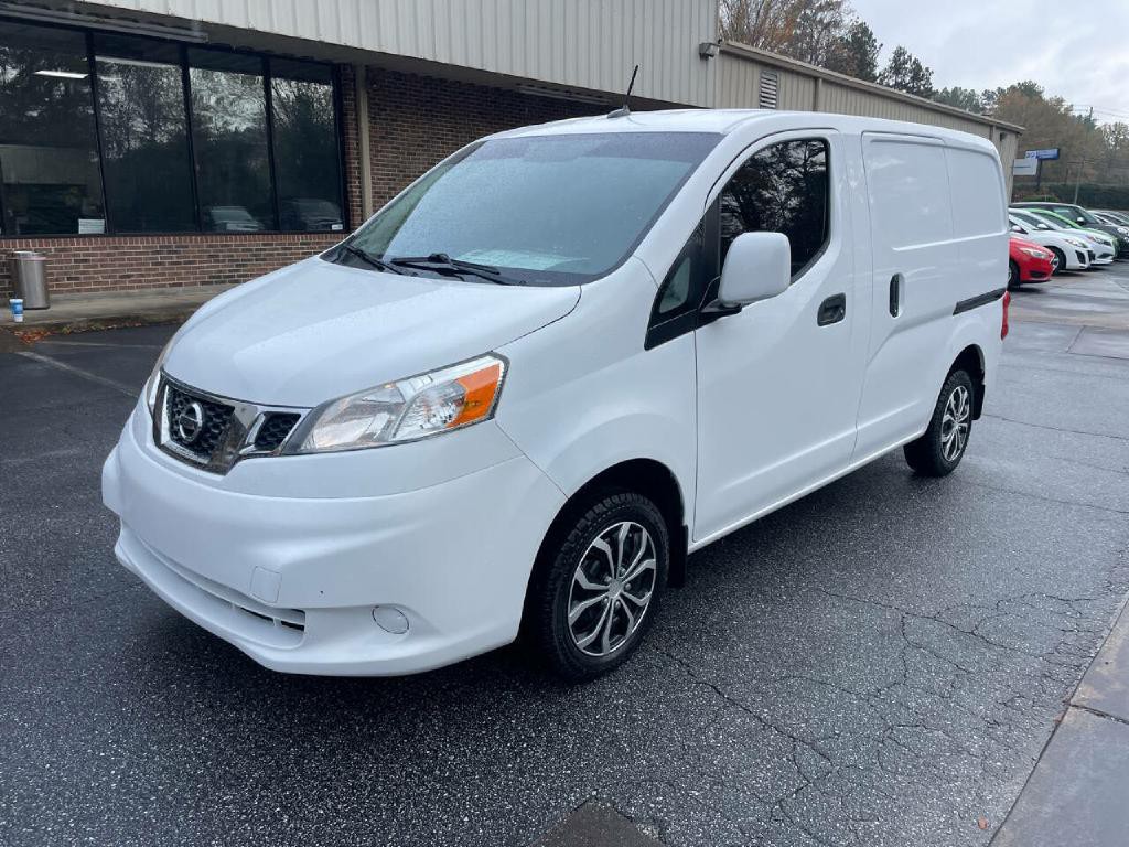 2017 Nissan NV200 Image 2