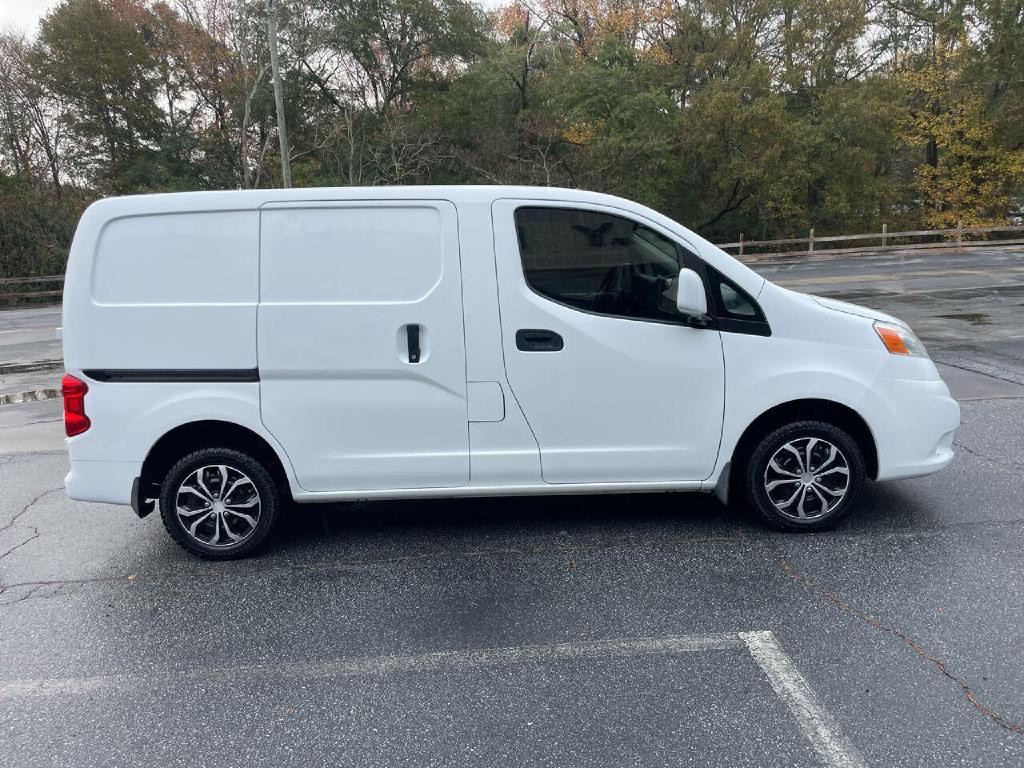 2017 Nissan NV200 Image 5