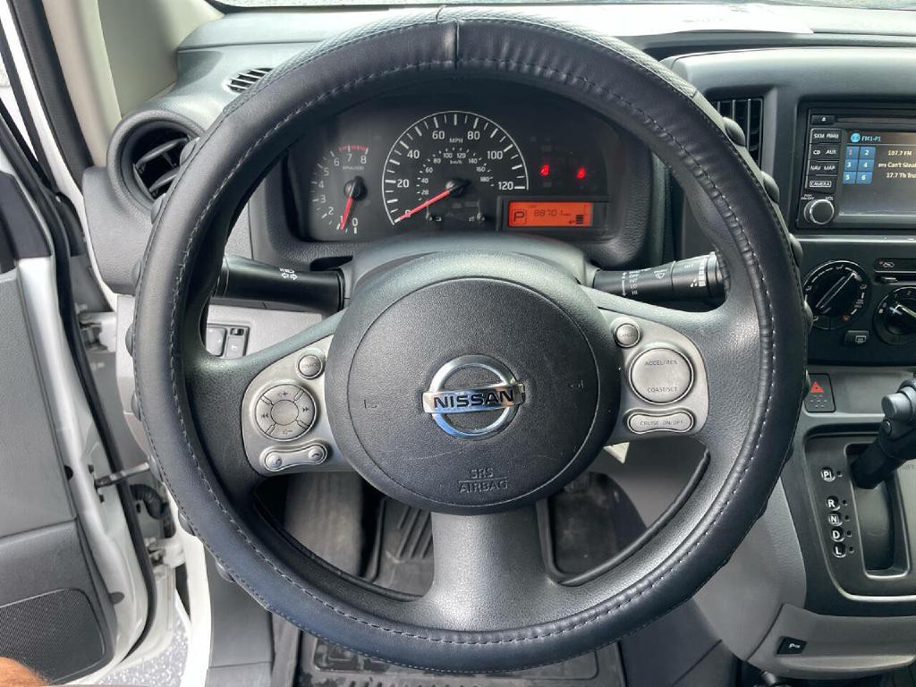 2017 Nissan NV200 Image 13