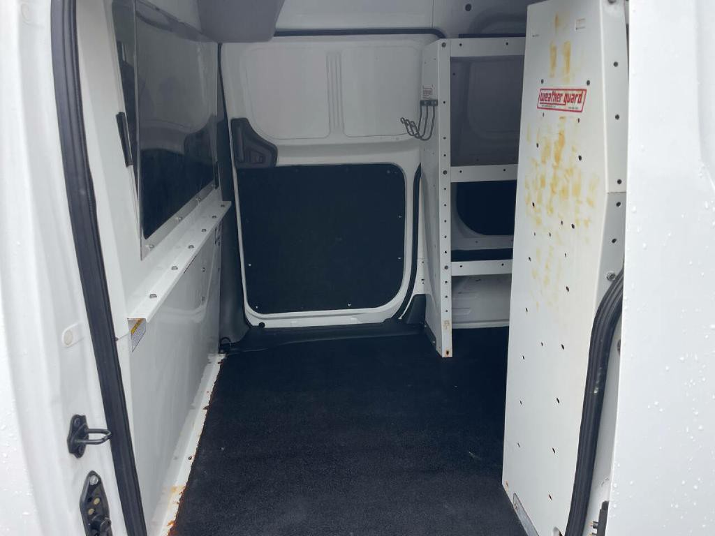 2017 Nissan NV200 Image 19