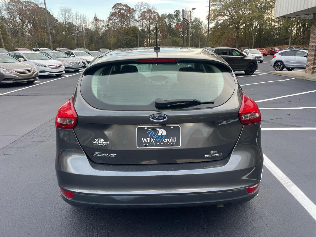 2016 Ford Focus Image 8