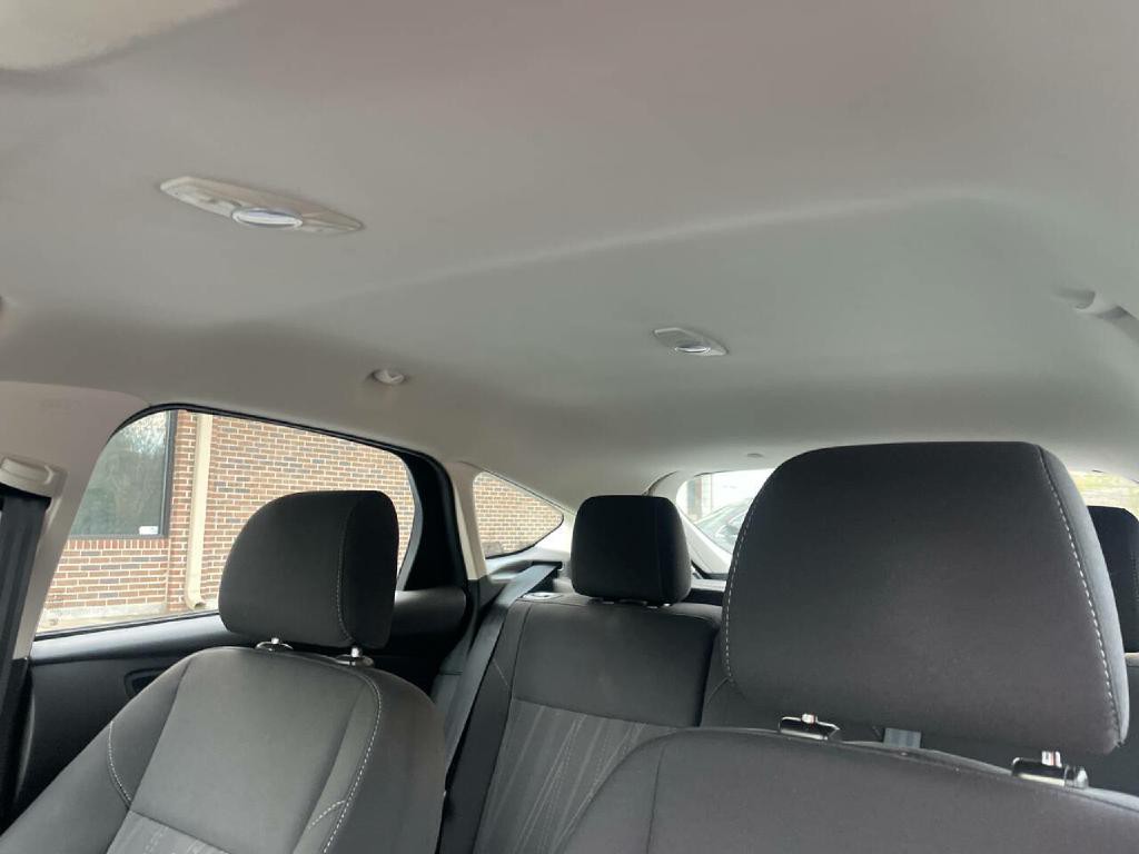 2016 Ford Focus Image 19