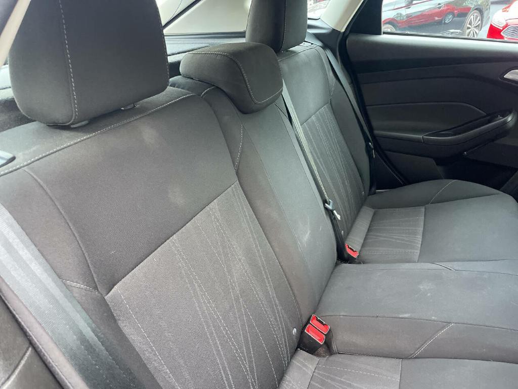 2016 Ford Focus Image 26