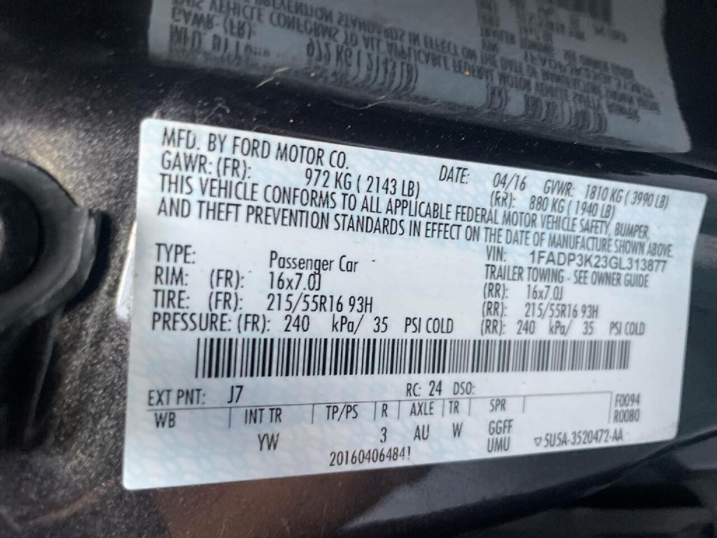 2016 Ford Focus Image 31