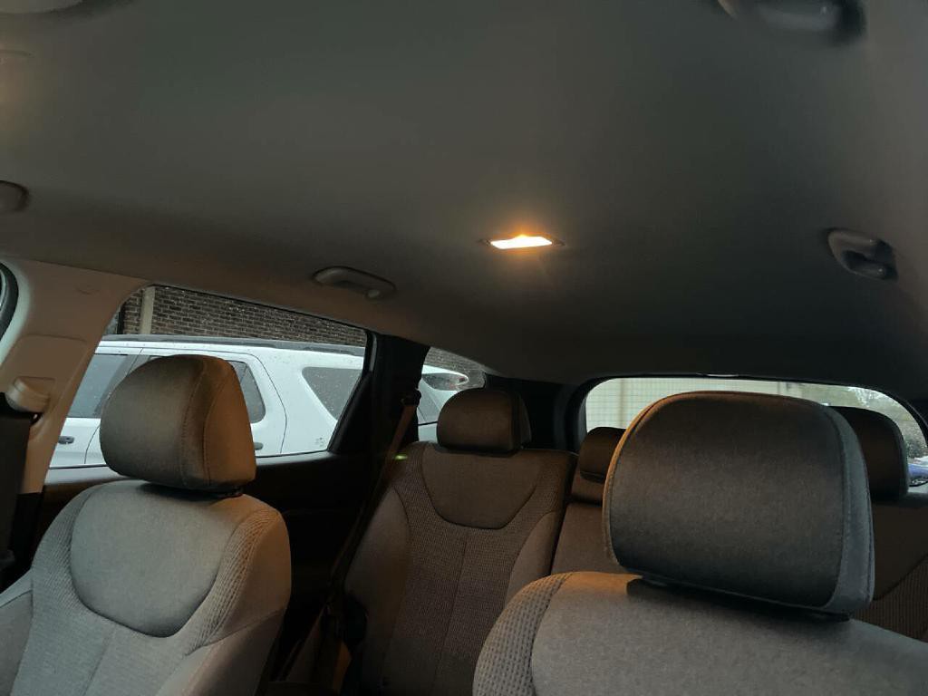 2020 Hyundai Santa Fe Image 20