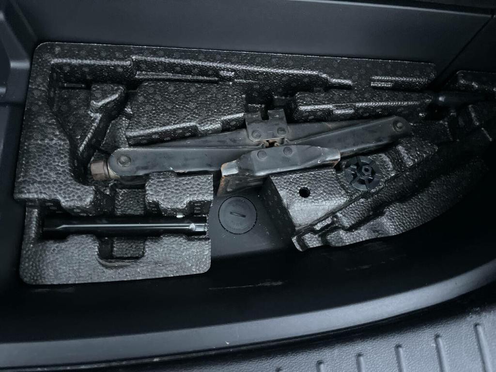 2020 Hyundai Santa Fe Image 31