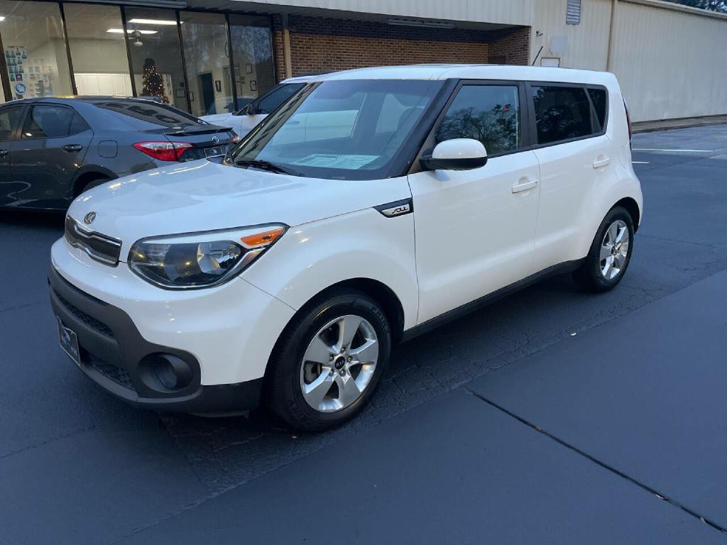 2017 Kia Soul Image 2