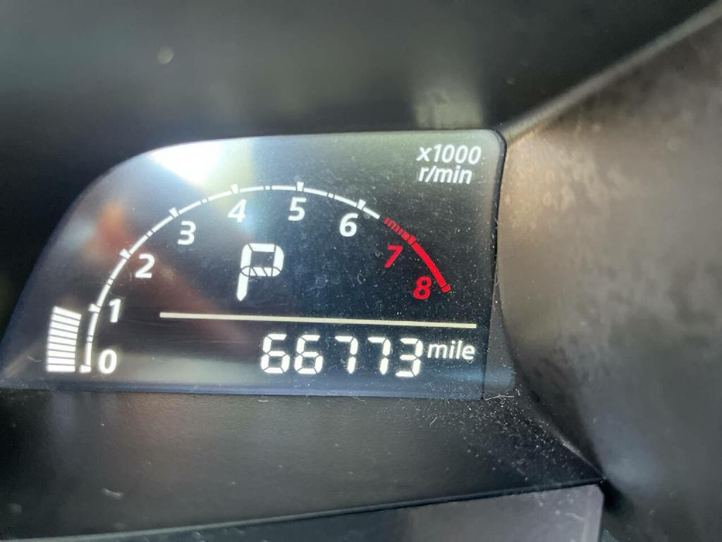 2017 Toyota Yaris Image 15