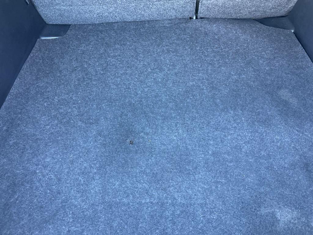 2017 Toyota Yaris Image 27