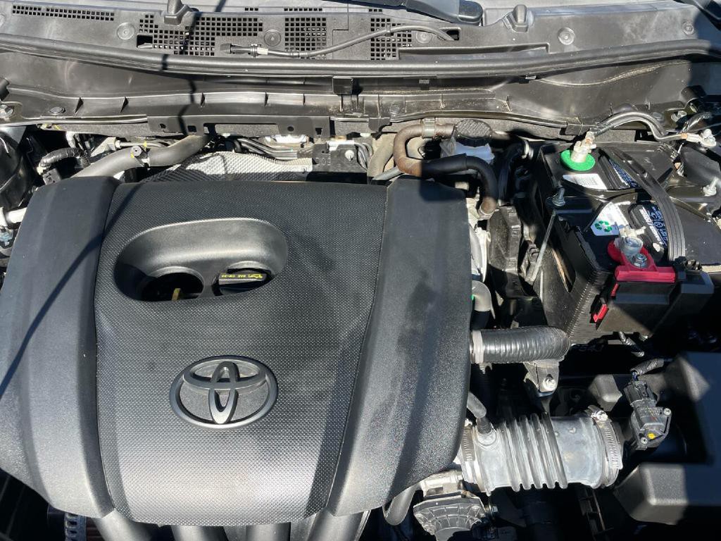 2017 Toyota Yaris Image 31