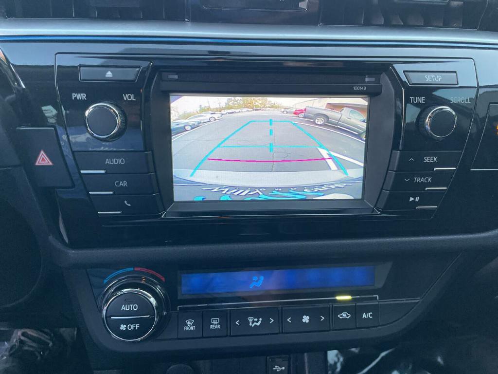 2014 Toyota Corolla Image 18