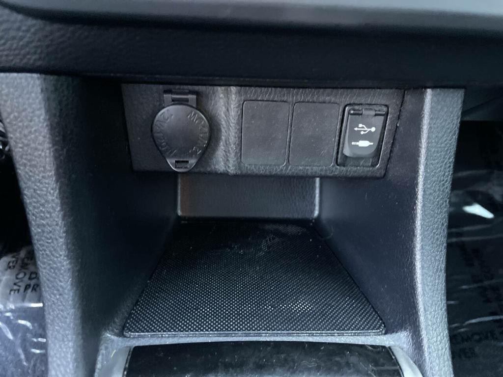 2014 Toyota Corolla Image 19