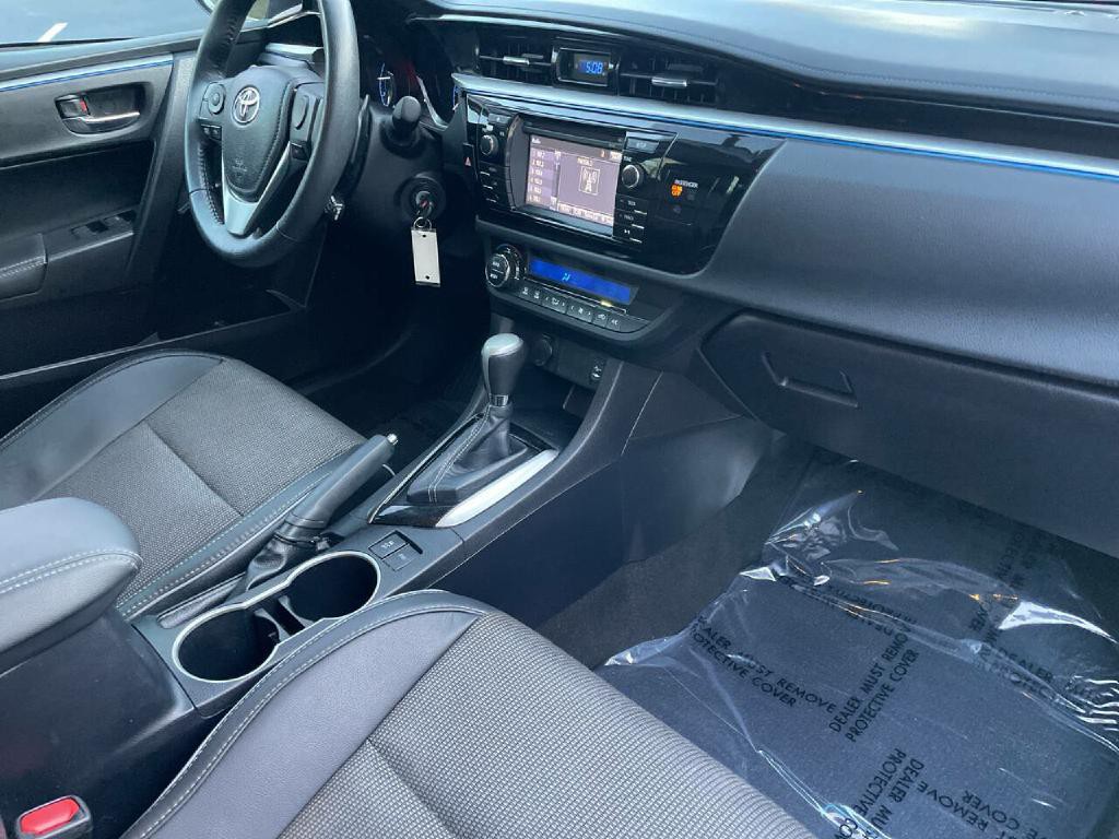 2014 Toyota Corolla Image 28