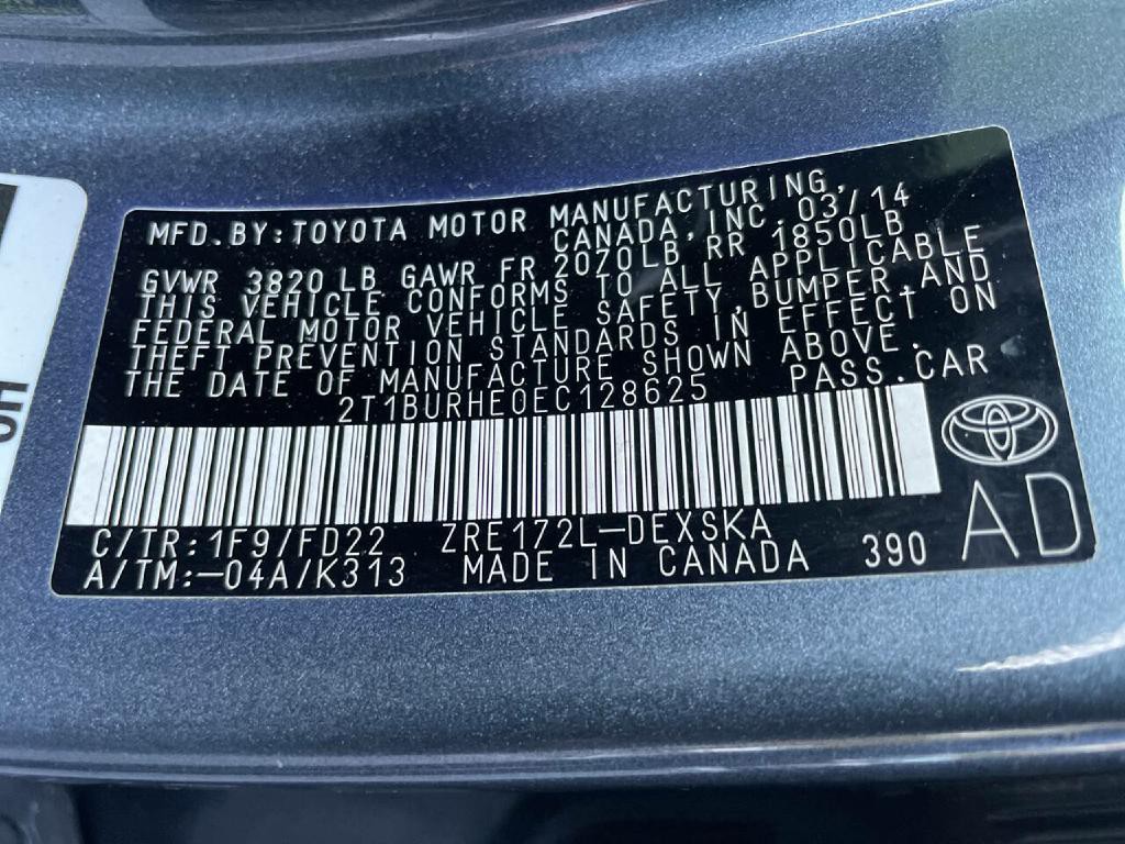 2014 Toyota Corolla Image 32