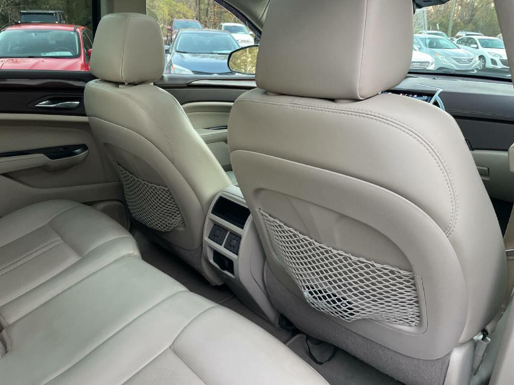 2015 Cadillac SRX Image 23