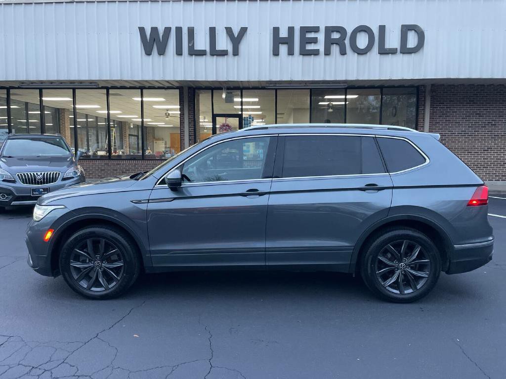 2022 Volkswagen Tiguan Image 1
