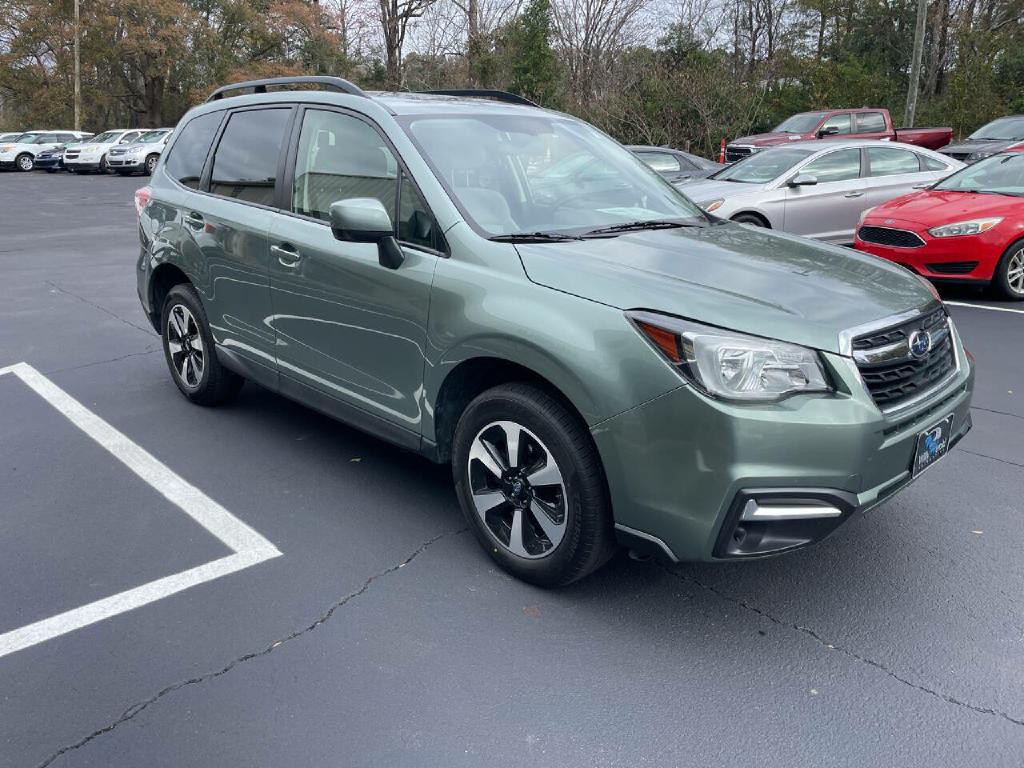 2017 Subaru Forester Image 4