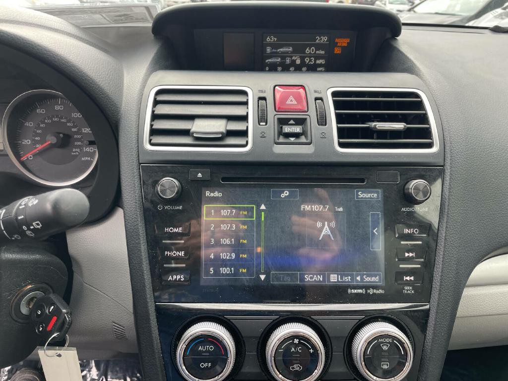 2017 Subaru Forester Image 17