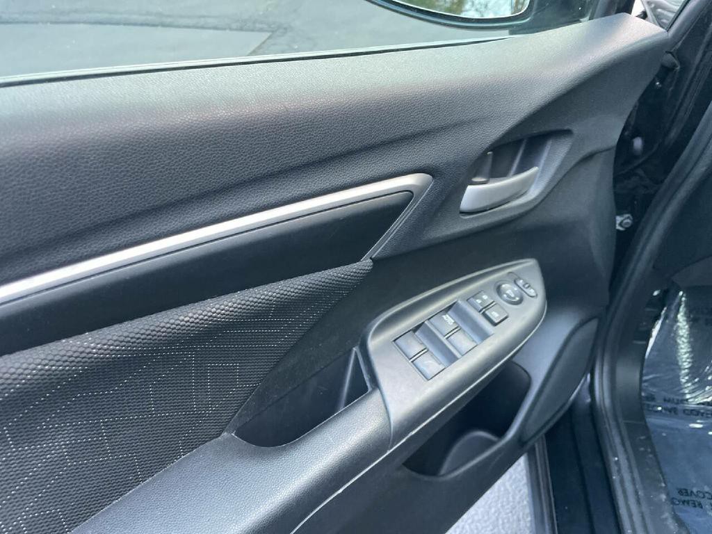 2015 Honda Fit Image 14