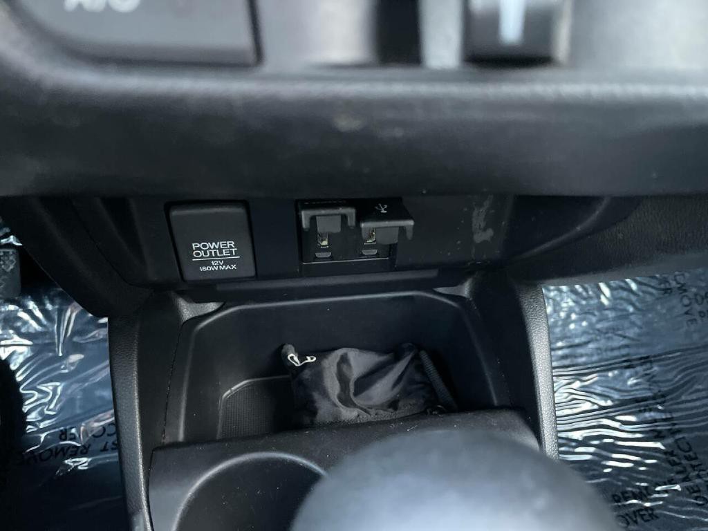 2015 Honda Fit Image 20