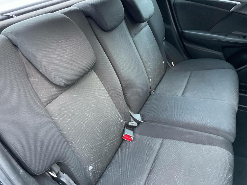 2015 Honda Fit Image 26