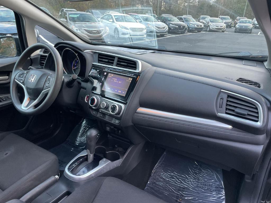 2015 Honda Fit Image 31