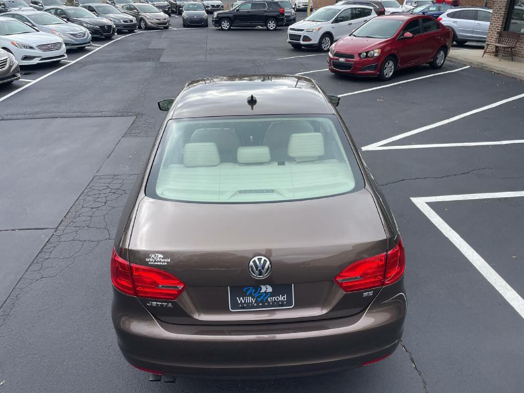 2014 Volkswagen Jetta Image 10