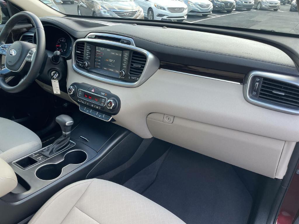 2019 Kia Sorento Image 19