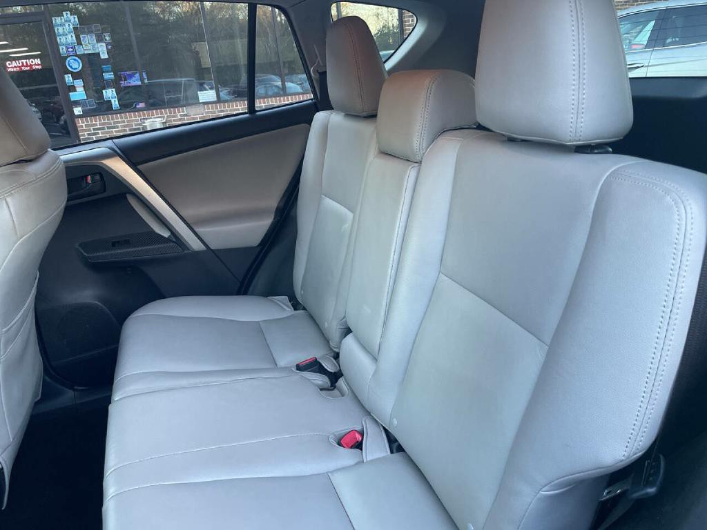 2015 Toyota Rav4 Image 23
