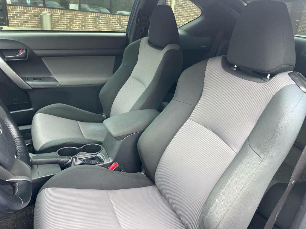 2015 Scion tC Image 12