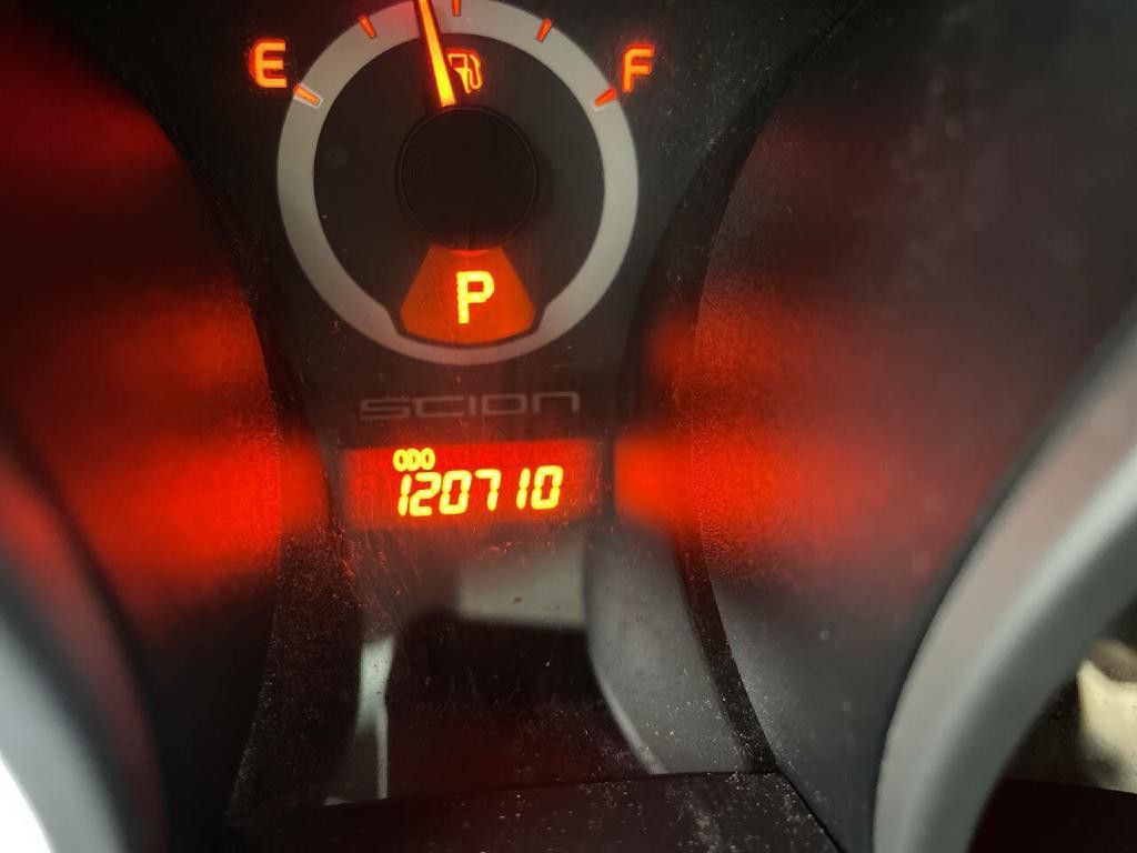 2015 Scion tC Image 17