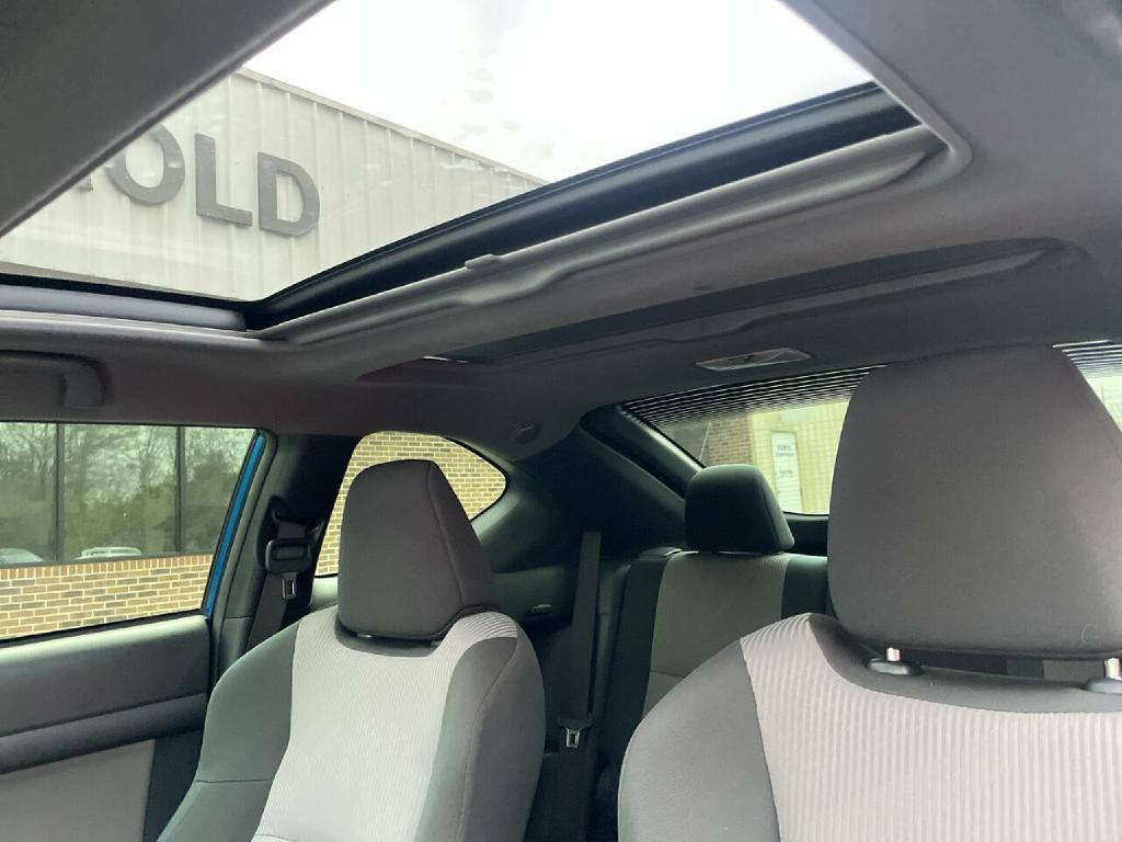 2015 Scion tC Image 20