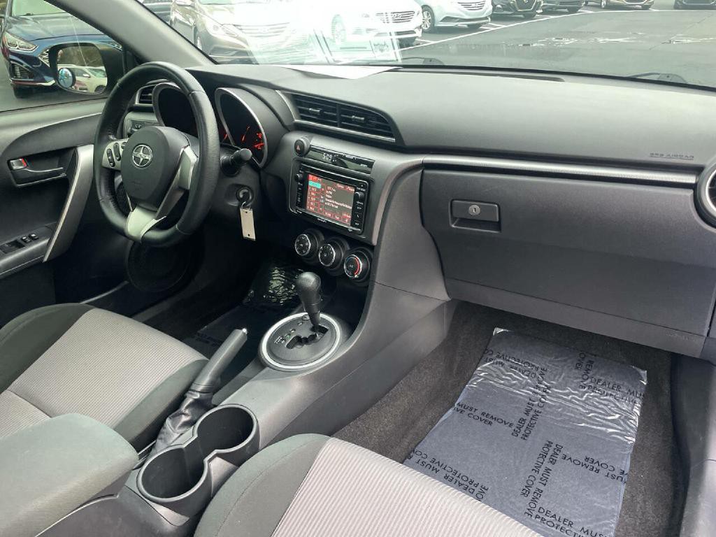 2015 Scion tC Image 24