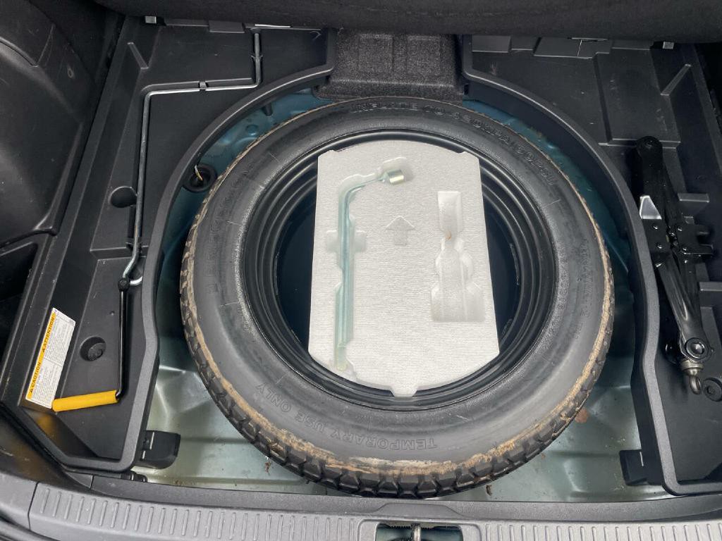 2015 Scion tC Image 26