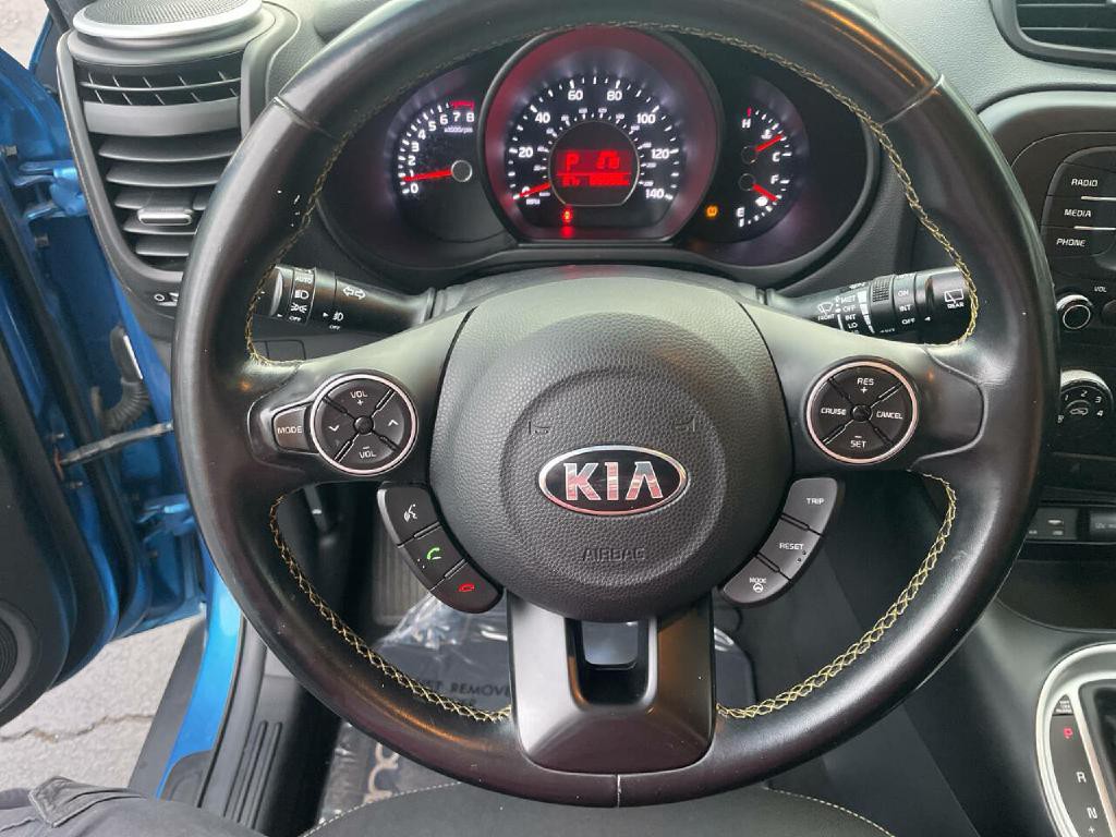 2016 Kia Soul Image 16