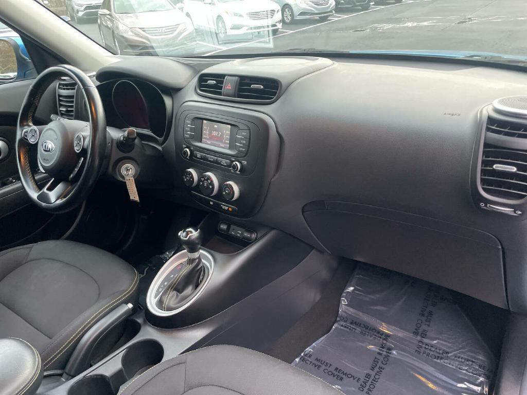 2016 Kia Soul Image 28