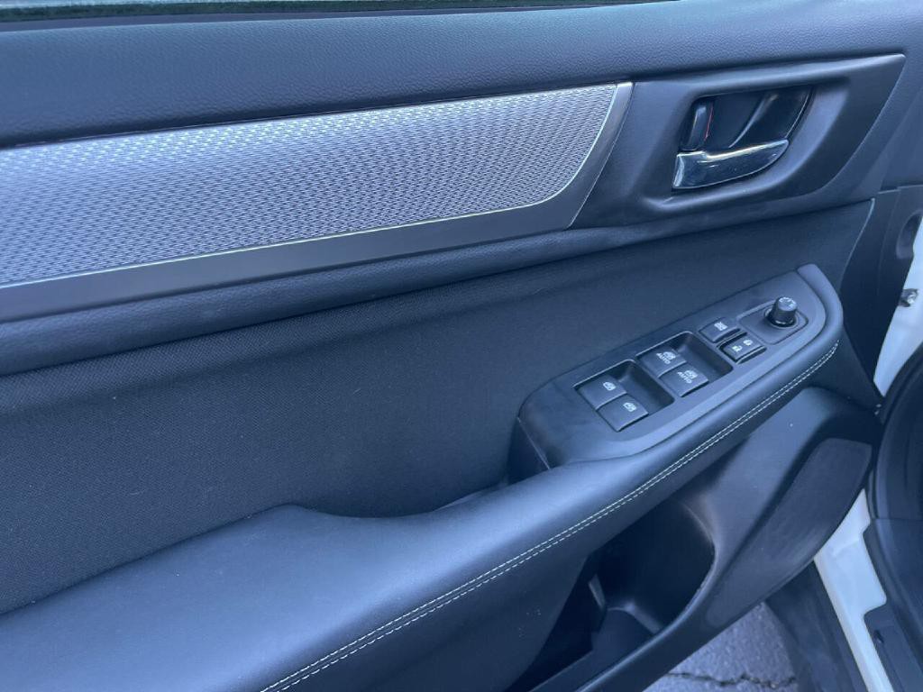 2018 Subaru Outback Image 12