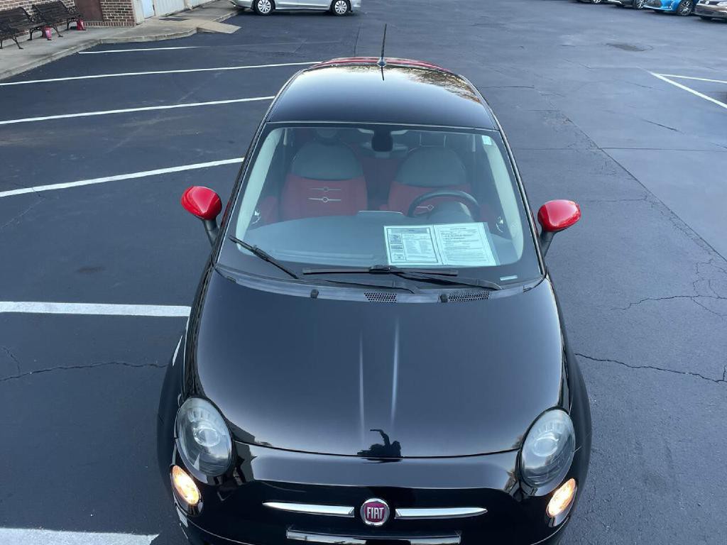 2016 FIAT 500 Image 10