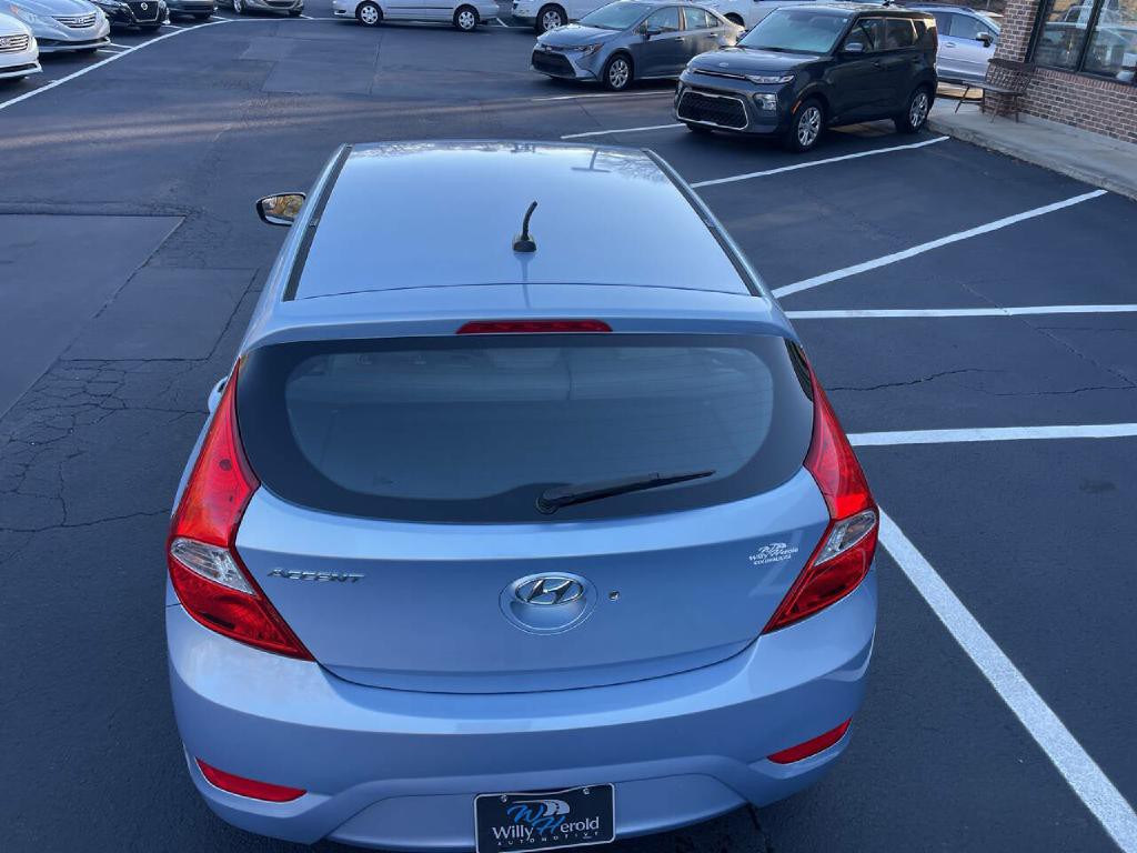 2014 Hyundai Accent Image 10