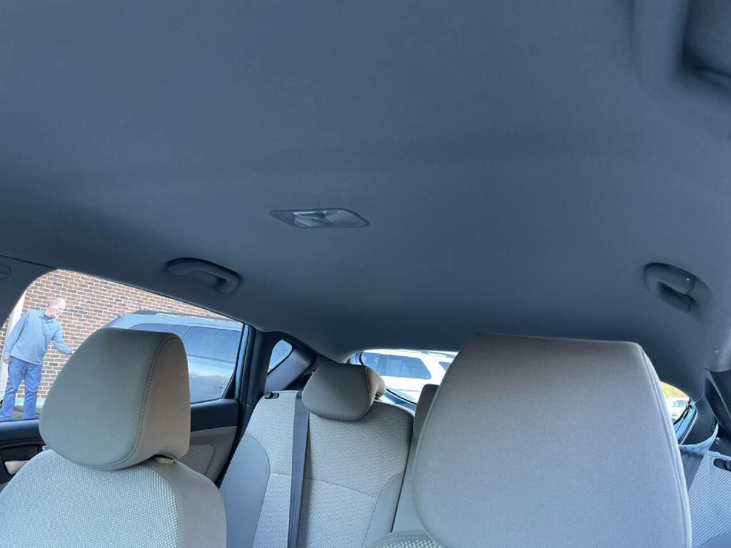 2014 Hyundai Accent Image 20