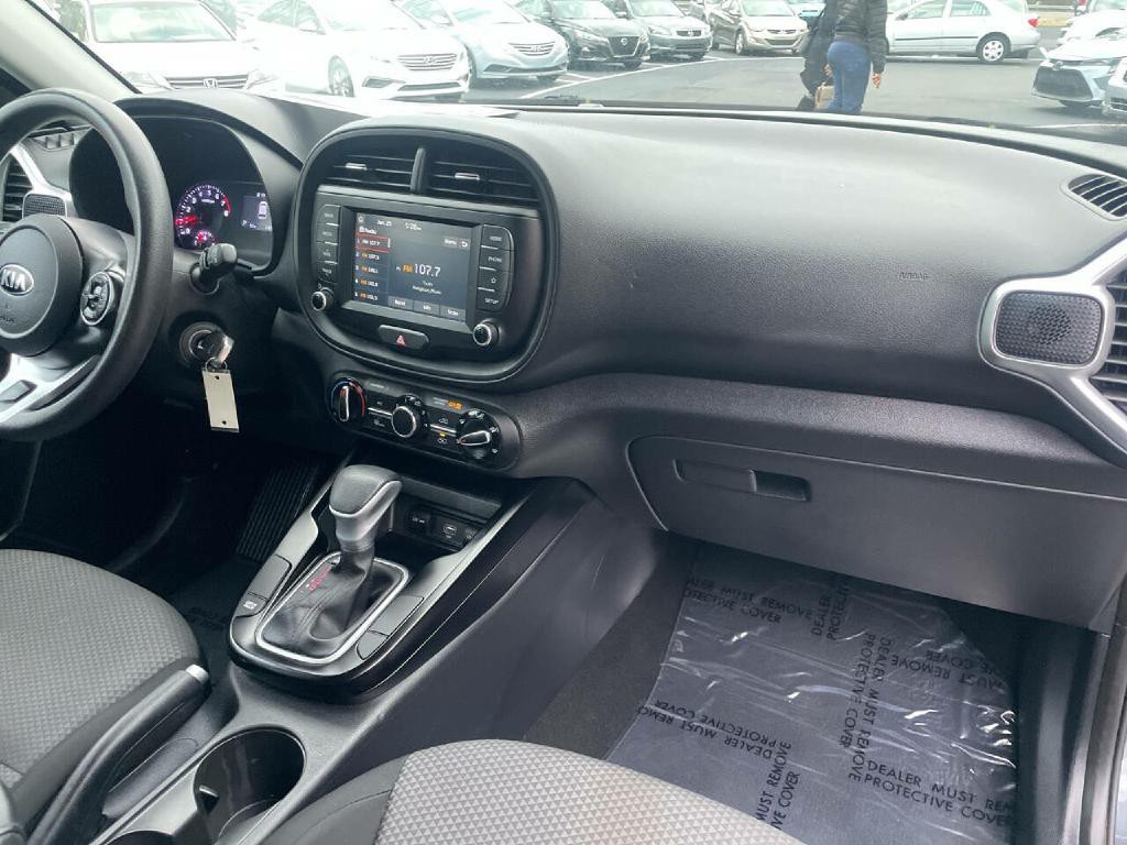 2020 Kia Soul Image 30