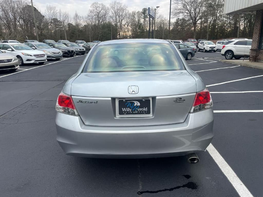 2010 Honda Accord Image 9