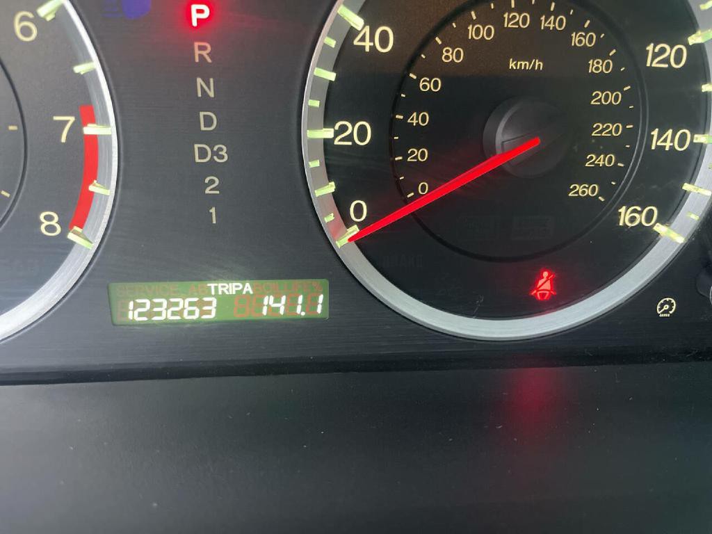 2010 Honda Accord Image 16