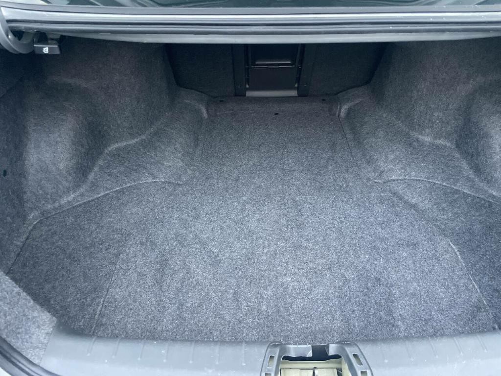 2010 Honda Accord Image 28