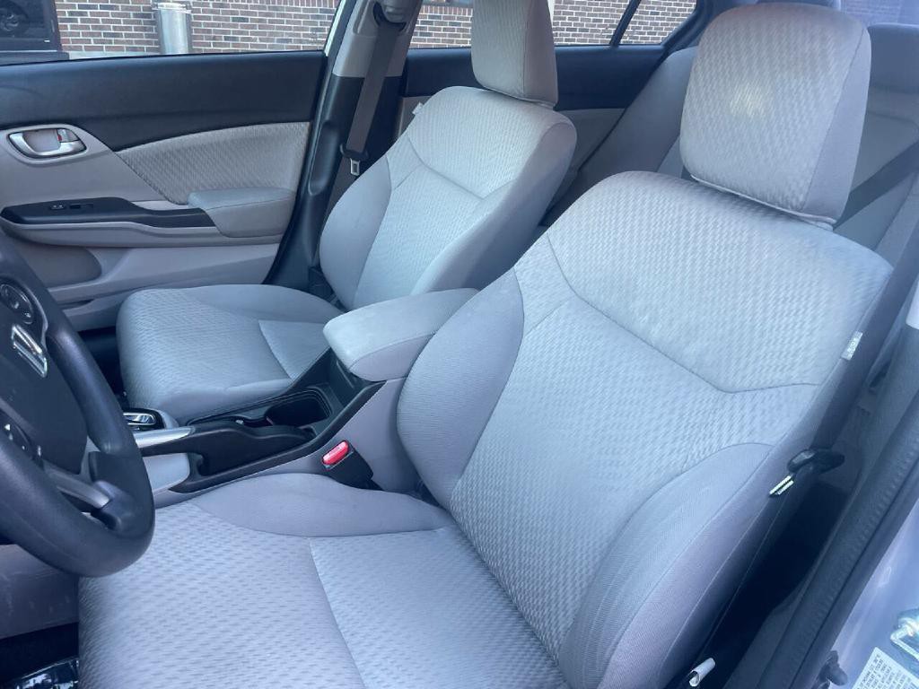 2015 Honda Civic Image 11