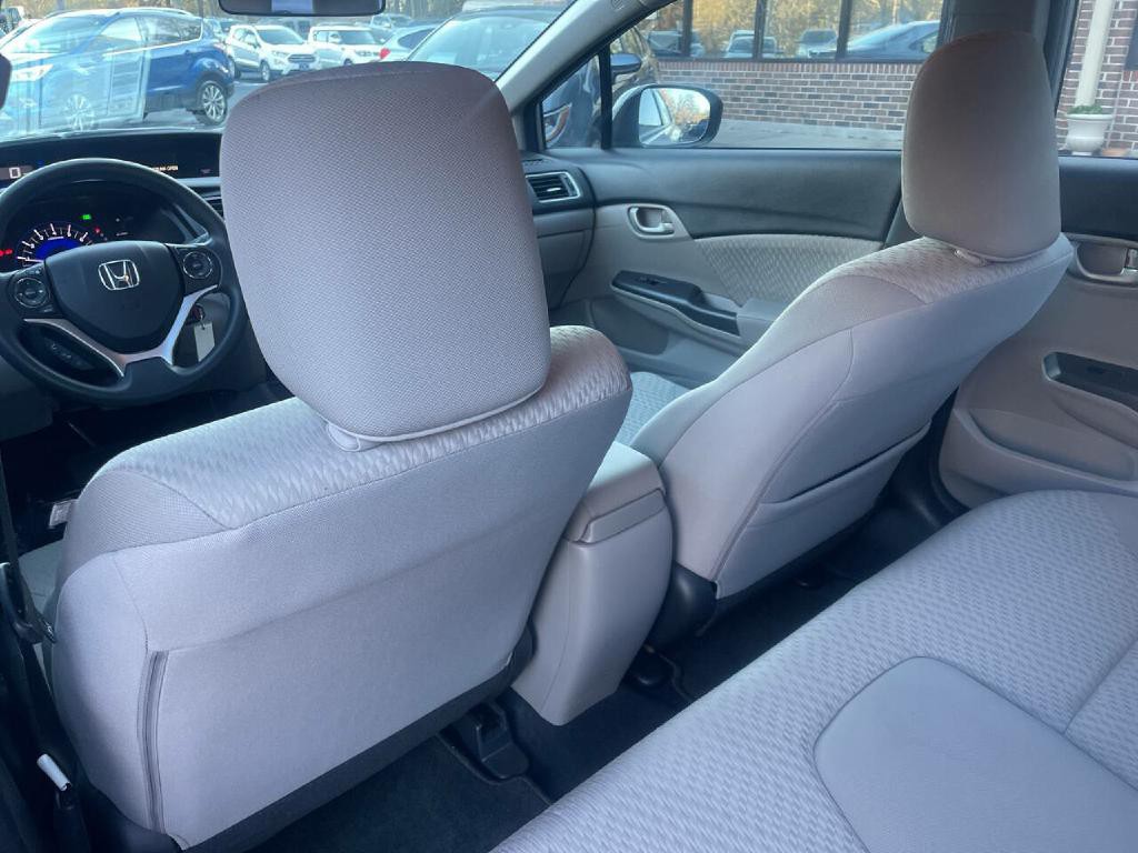 2015 Honda Civic Image 22