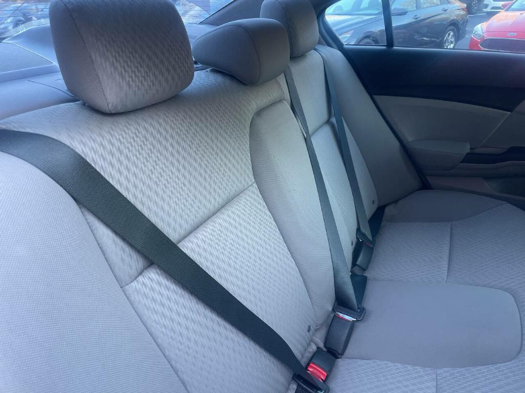 2015 Honda Civic Image 23