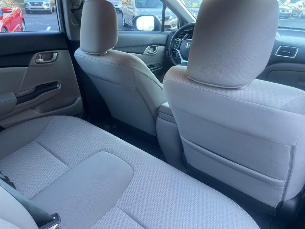 2015 Honda Civic Image 24