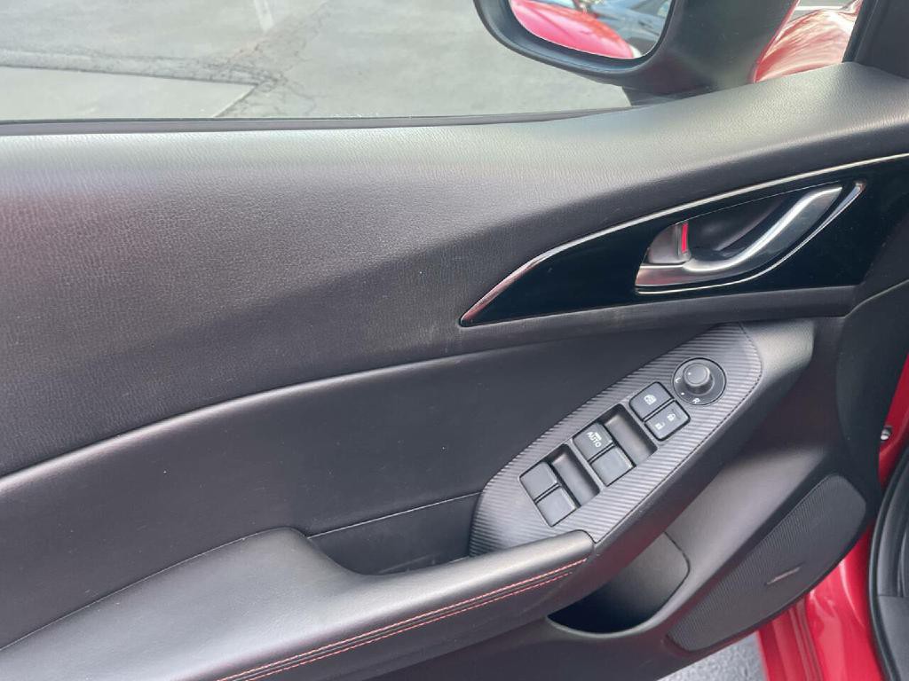 2015 Mazda Mazda3 Image 12