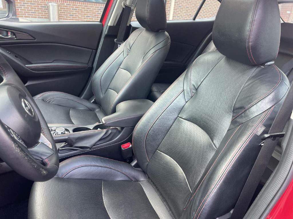 2015 Mazda Mazda3 Image 14